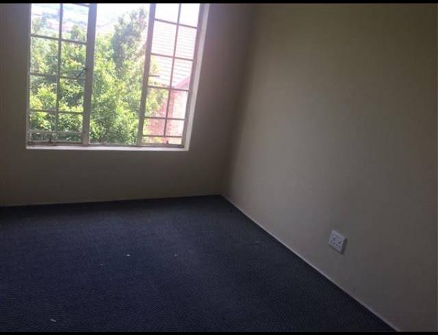 2 BEDROOM PROPERTY TO RENT IN RANDBURG CENTRAL
